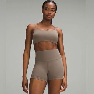 Lululemon Wunder Train Strappy Racer Bra *Light Support, C/D Cup in Nomad, Sz 4